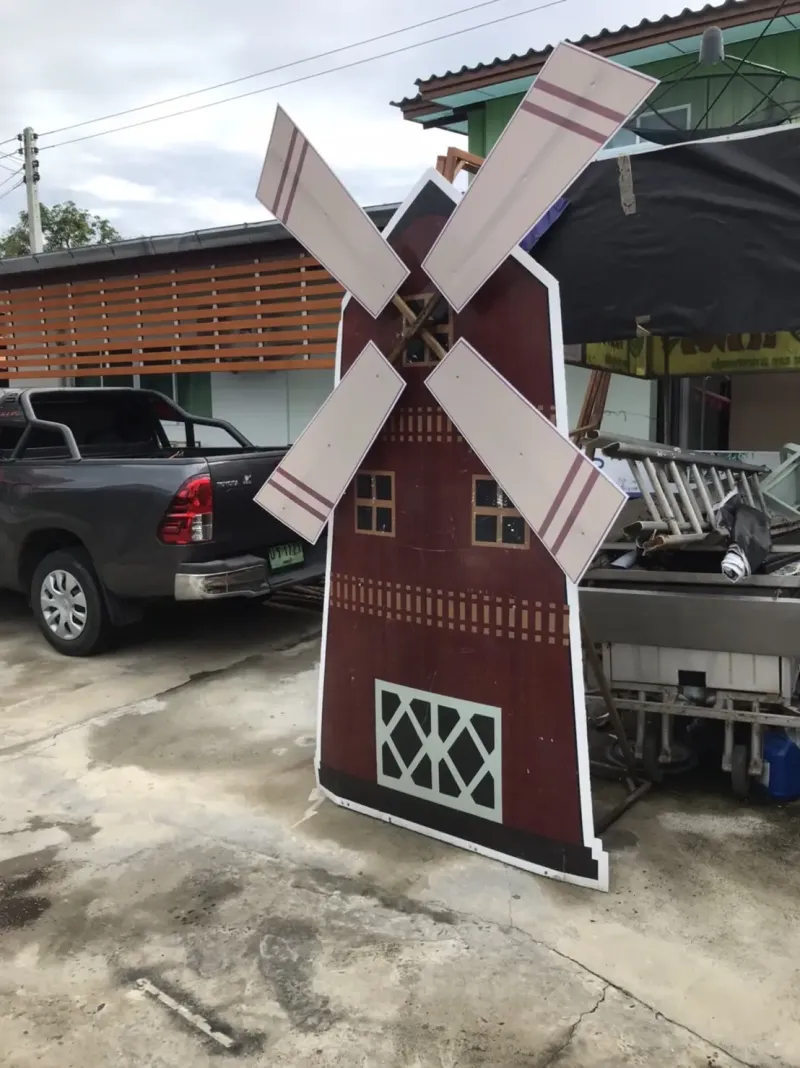 ผลงานป้ายยืน #24 ร้านป้ายลพบุรี ทวิกานต์ 2019